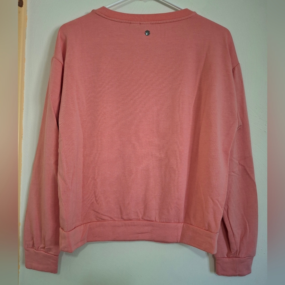 NWOT Roxy Long sleeve Top - Picture 2 of 3